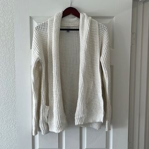 White knit sweater